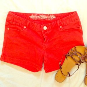 Orange/Red shorts