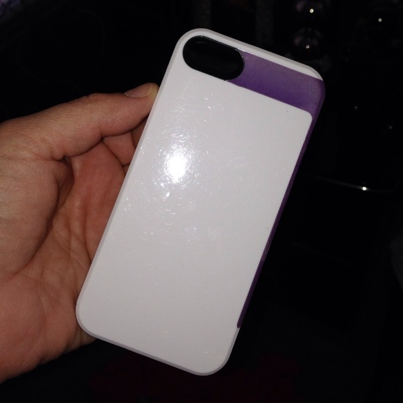 Accessories - IPHONE 5 & 5S CASE