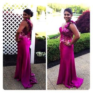 Fuchsia prom dress!