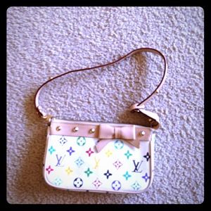 Small Louis Vuitton purse