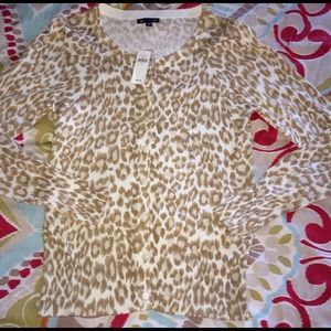 Gap Leopard Cheetah Cardigan size Medium