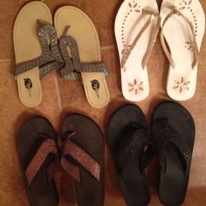 Bundle of Flip Flops - will separate.