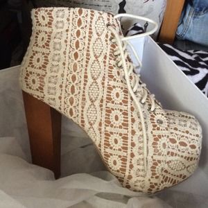 Not available... Beige lace litas