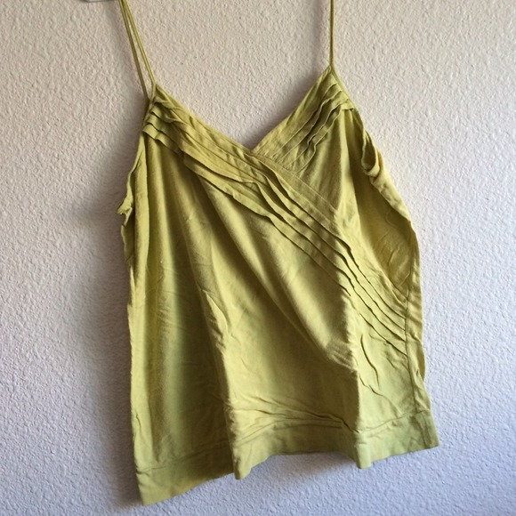 ❌SOLD❌Chartreuse Ruffle Tank