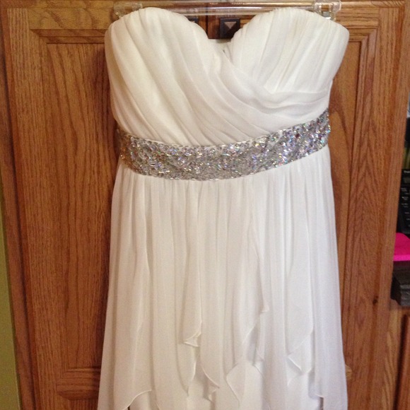 White High-Low Prom Dress
