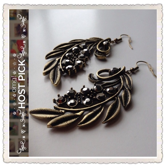 Gold Leaf & Stone Earrings