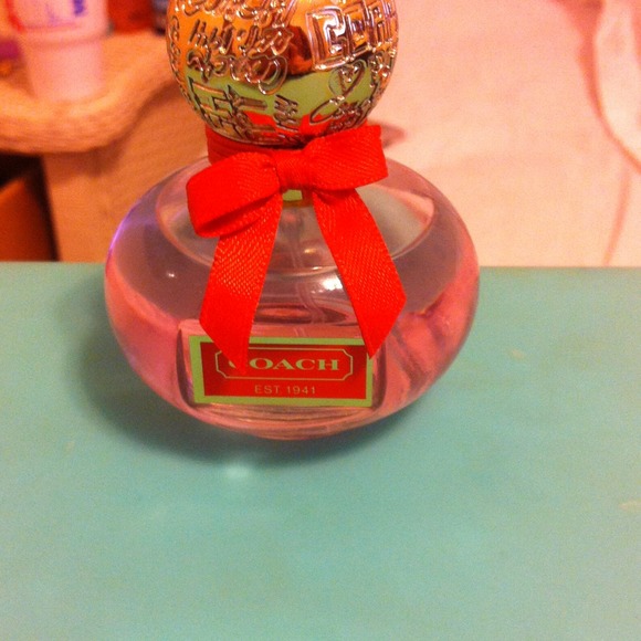 Coach Poppy perfume BOX INCLUDED!