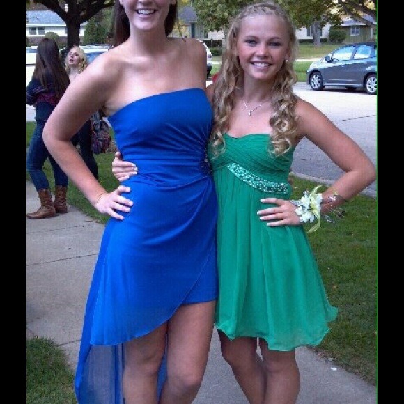 Green homecoming/prom dress