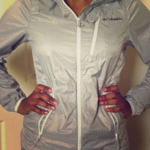 Water repellant jacket