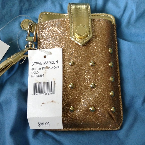 Steve Madden Phone wallet