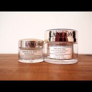 Lancôme sample creams and pouch