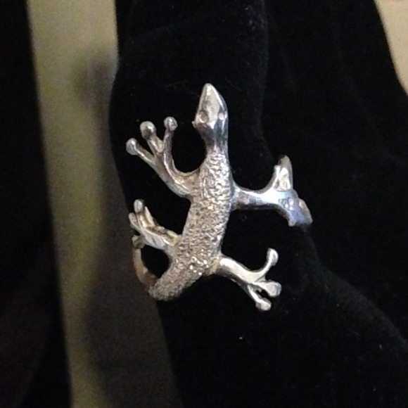 Sterling Silver Iguana Ring