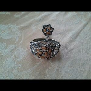 Ring attached bracelet