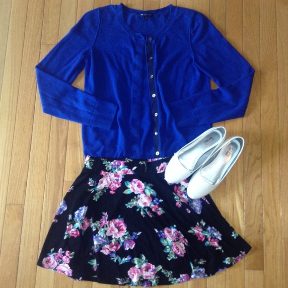 GAP cardigan / Brand new Floral Skater Skirt