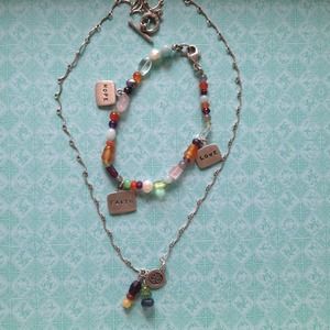 Coordinating Necklace/Bracelet Set