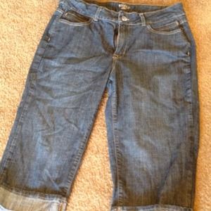 Bundle lee riders and old navy flirt jeans