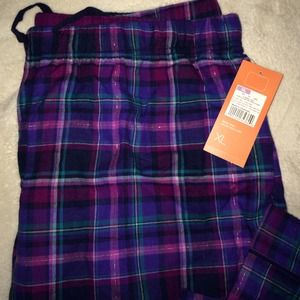Super cozy light weight flannel lounge pants
