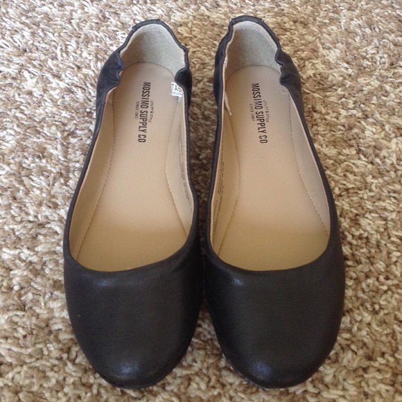 Mossimo basic black 'ona' flats