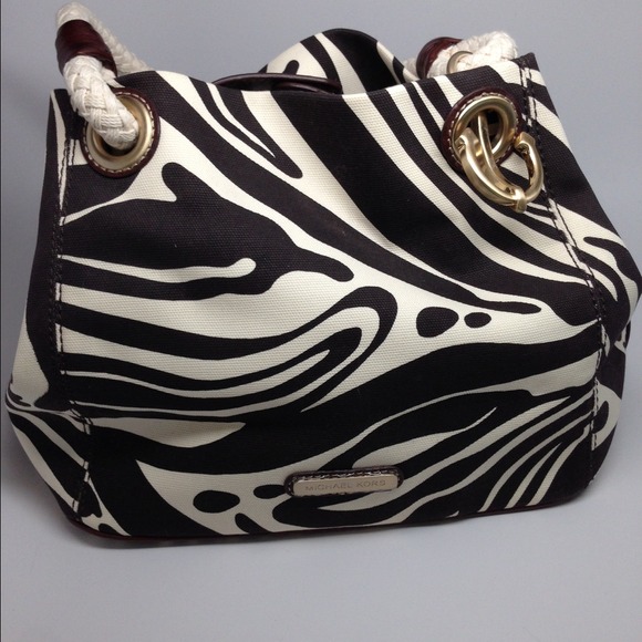 Michael Kors spring handbag