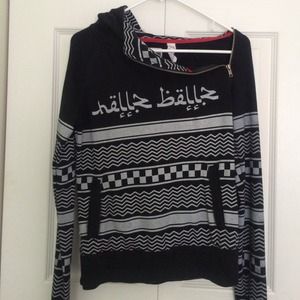 HellBellz Sweater