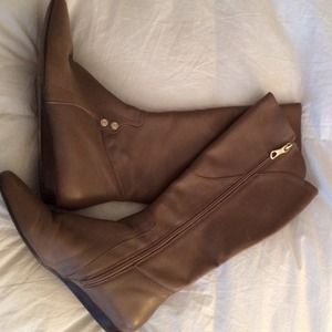 BCBG Taupe Boots