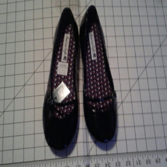 Very cute little flat Mary Jane shoes