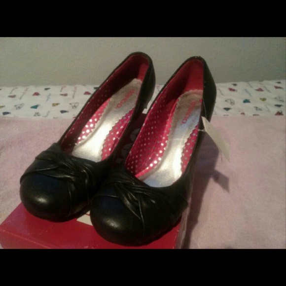 Bongo heels - Picture 1 of 2