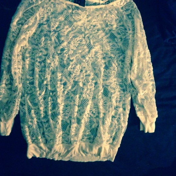 Super cute vintage lace top - Picture 1 of 2