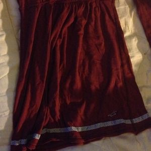 Adorable hollister top, Maroon
