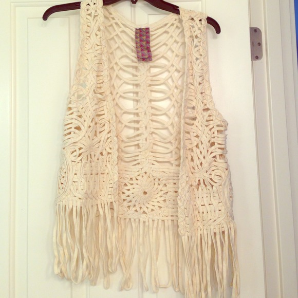 Festival Season Vest Off white