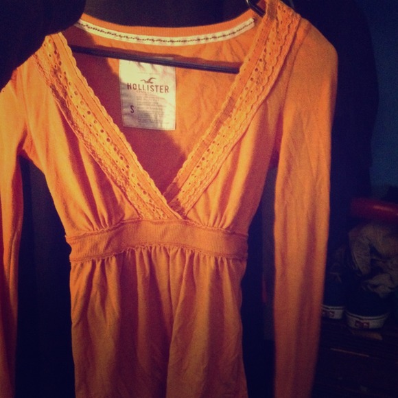 Orange hollister blouse long sleeve - Picture 1 of 1