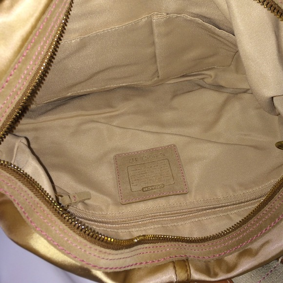 SOLD😱  Coach - Picture 3 of 3
