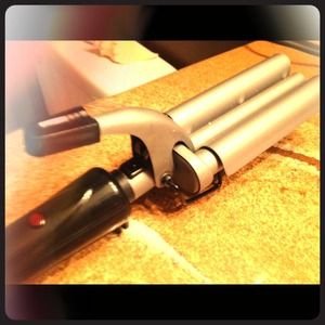 Large Revlon hair crimper