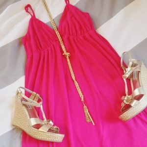 ❌BUNDLED❌ Hot pink 💗 tiered maxi dress