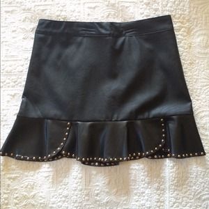 Leather mini-skirt with studs