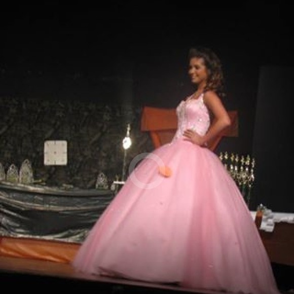 Stunning pink Mori lee pageant, prom or ball gown - Picture 3 of 3
