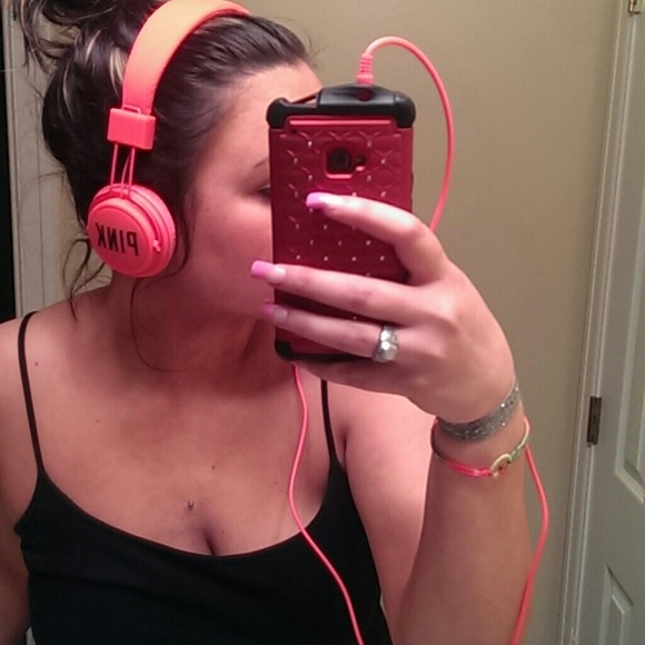 Victoria secret PINK earphones