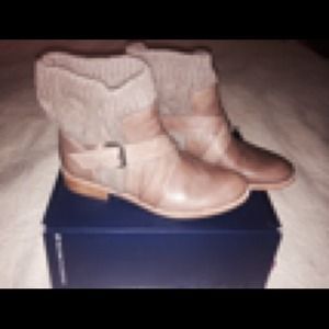 SPLENDID boots. NWT