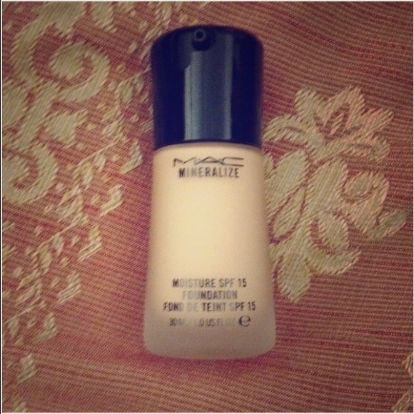 Foundation by Mac NC 20