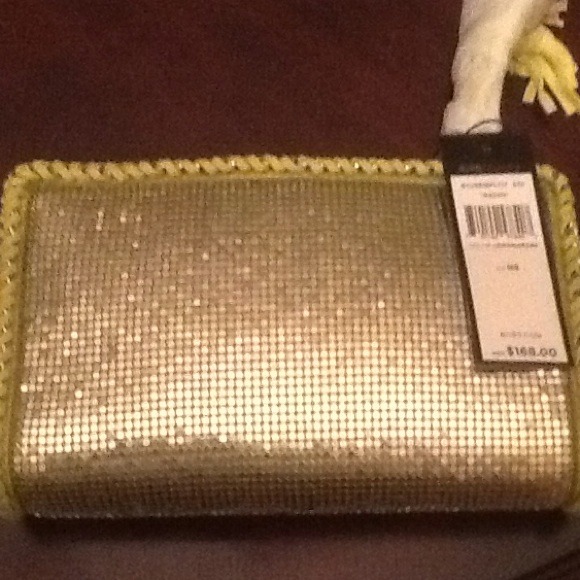 Raven Clutch in Lemongrass