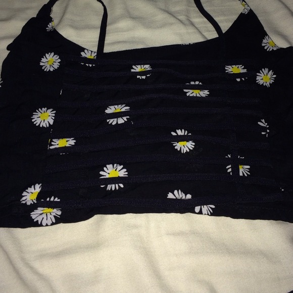 Sunflower bird cage crop top - Picture 2 of 4