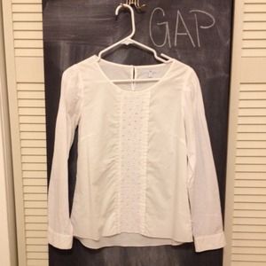 White cotton blouse.