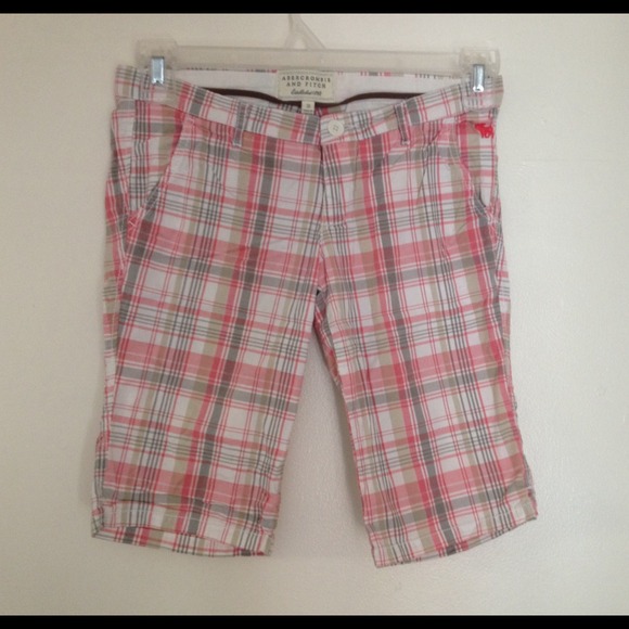 Abercrombie plaid shorts