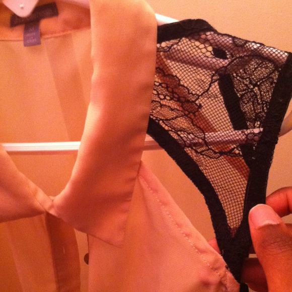 Pretty top🎀 - Picture 2 of 3