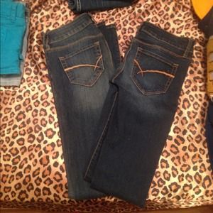 size 3 boot cut jeans. size 0 skinny jeans.