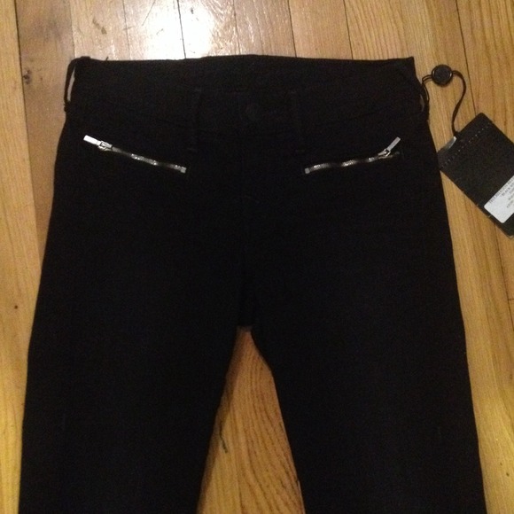 Black True religion jeans