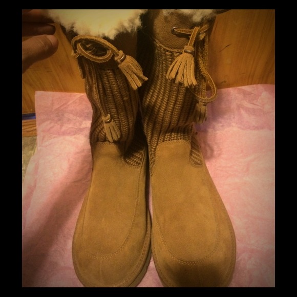 Ugg brown boots SOLD