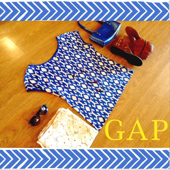 GAP 💯% Pima cotton shirt💁NEW LISTING!👏👏👏
