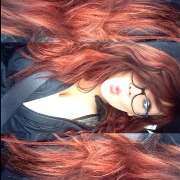 🎀Meet Your Seller🎀 - Picture 3 of 4