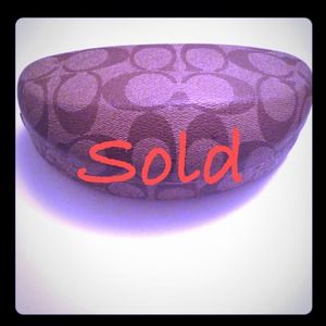 COACH sunglasses case